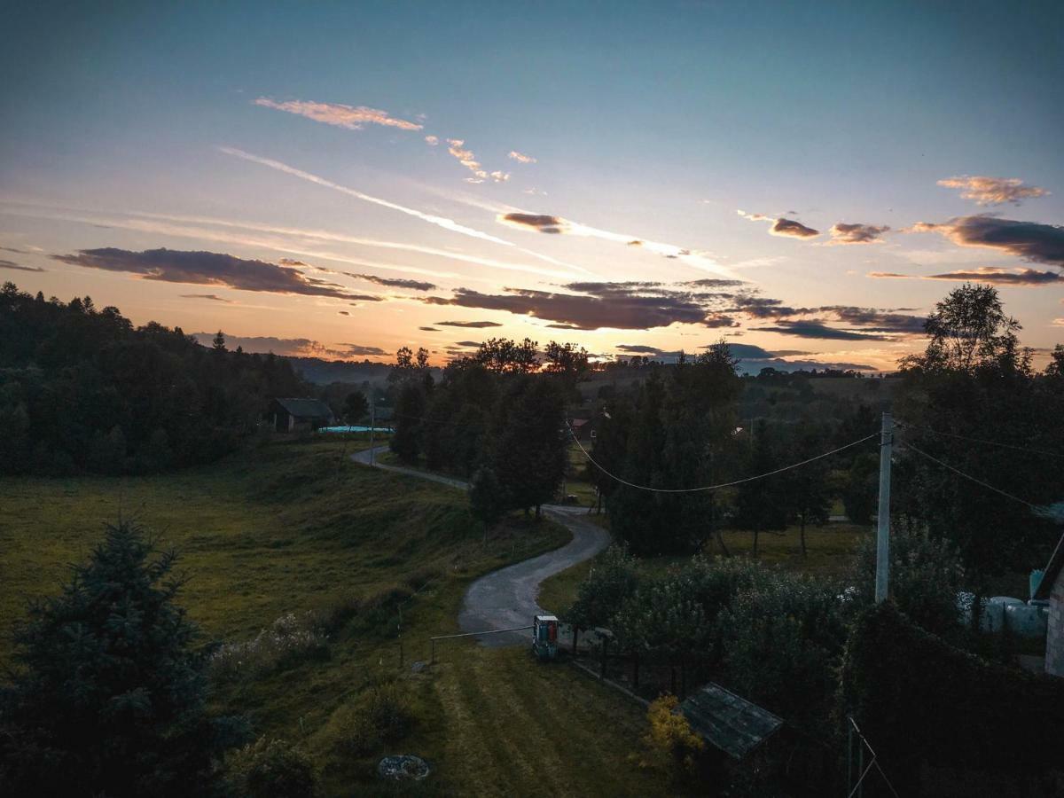 Noclegi Nad Potokiem Czarna  Buitenkant foto